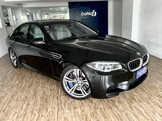 BMW M5 4.4 V8 32V GASOLINA 4P AUTOMÁTICO