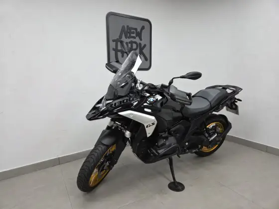 BMW R 1300 GS TRIPLE BLACK BMW R 1300 GS TRIPLE BLACK