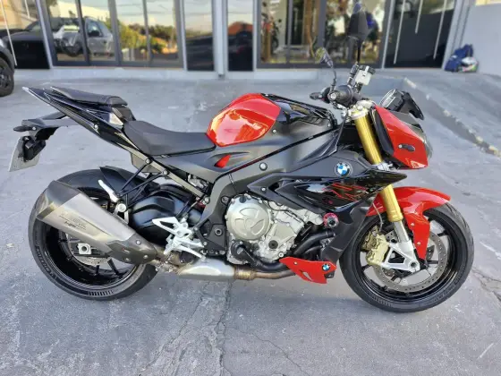 BMW S 1000 R BMW S 1000 R