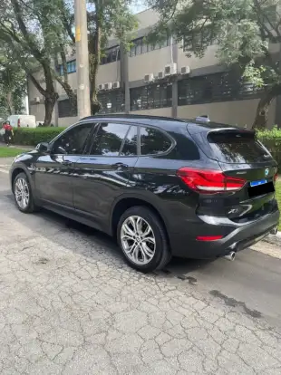 BMW-X1-2.0 16V TURBO ACTIVEFLEX SDRIVE20I X-LINE PLUS 4P AUTOMÁTICO BMW-X1-2021