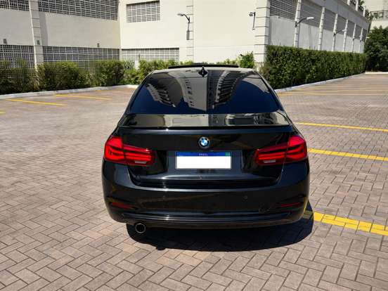 BMW-320i-2.0 SPORT GP 16V TURBO ACTIVE FLEX 4P AUTOMÁTICO BMW-320i-2017