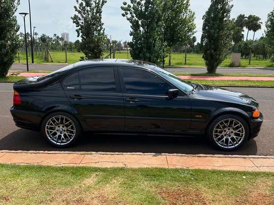 BMW-323i-2.5 TOP COMFORT SEDAN 24V GASOLINA 4P AUTOMÁTICO BMW-323i-2000