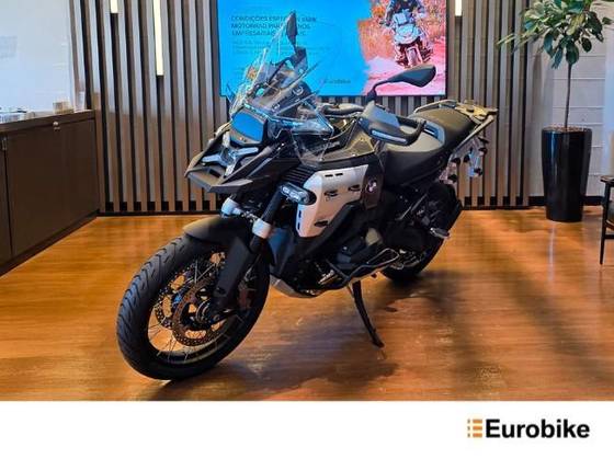 BMW R 1300 GS ADVENTURE TRIPLE BLACK 