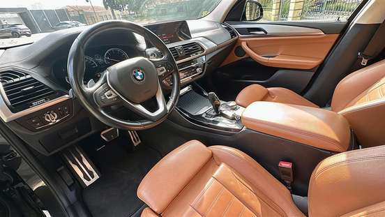 BMW-X3-2018