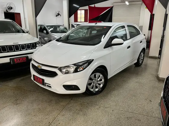 CHEVROLET ONIX 1.0 MPFI JOY 8V FLEX 4P MANUAL CHEVROLET ONIX 1.0 MPFI JOY 8V FLEX 4P MANUAL
