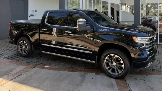 CHEVROLET SILVERADO 5.3 V8 GASOLINA 1500 HIGH COUNTRY 4X4 AUTOMÁTICO