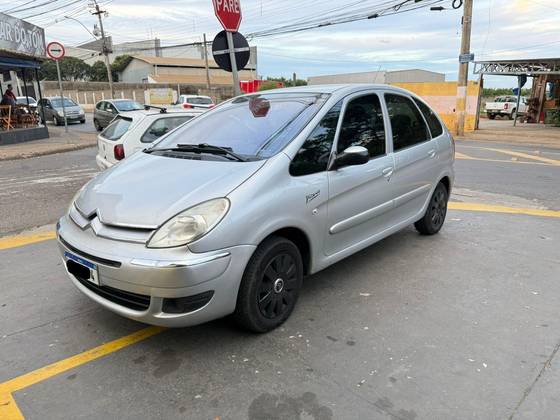 CITROËN XSARA PICASSO 1.6 I EXCLUSIVE 16V FLEX 4P MANUAL
