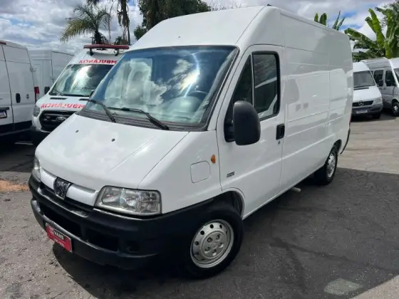 FIAT DUCATO 2.8 MAXICARGO 8V TURBO DIESEL 3P MANUAL FIAT DUCATO 2.8 MAXICARGO 8V TURBO DIESEL 3P MANUAL