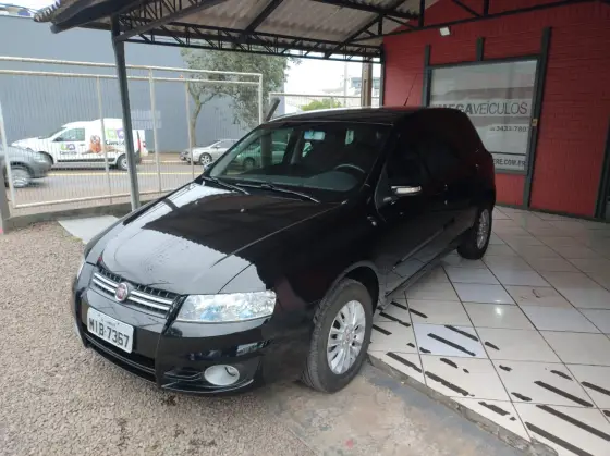 FIAT STILO 1.8 MPI ATTRACTIVE 8V FLEX 4P MANUAL FIAT STILO 1.8 MPI ATTRACTIVE 8V FLEX 4P MANUAL
