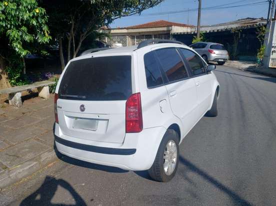 FIAT-IDEA-1.4 MPI ELX 8V FLEX 4P MANUAL FIAT-IDEA-2008