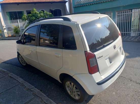 FIAT-IDEA-1.4 MPI ELX 8V FLEX 4P MANUAL FIAT-IDEA-2008
