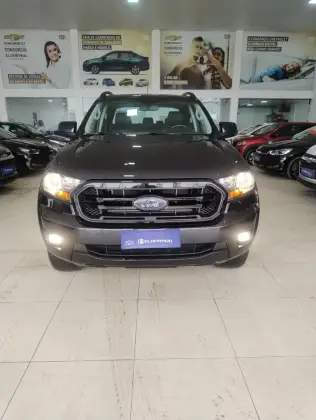 FORD RANGER 2.2 XLS 4X2 CD 16V DIESEL 4P AUTOMÁTICO