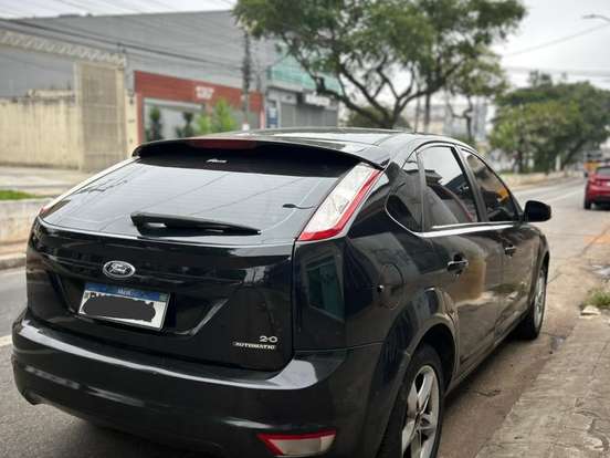 FORD-FOCUS-2.0 GLX 16V FLEX 4P AUTOMÁTICO FORD-FOCUS-2010