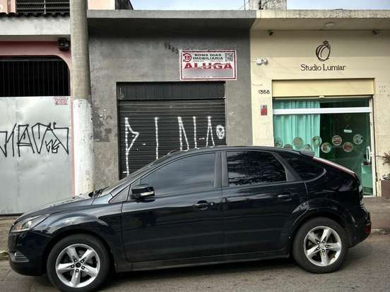 FORD-FOCUS-2.0 GLX 16V FLEX 4P AUTOMÁTICO FORD-FOCUS-2010