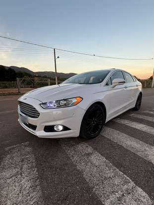 FORD-FUSION-2016