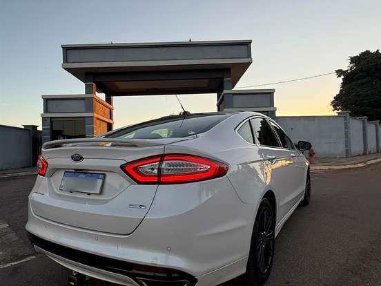 FORD-FUSION-2.0 TITANIUM AWD 16V GASOLINA 4P AUTOMÁTICO FORD-FUSION-2016