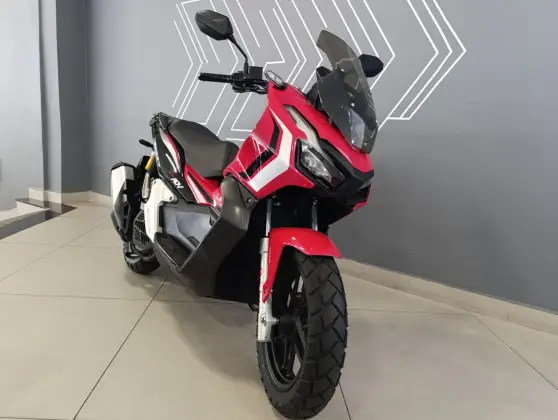 HONDA ADV 