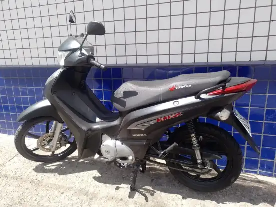 HONDA-BIZ 125 EX-2015
