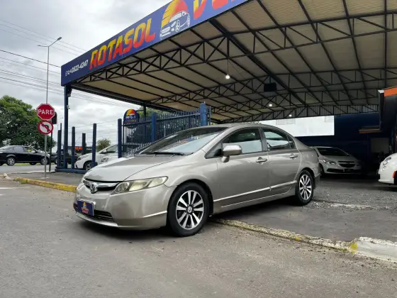 HONDA CIVIC 1.8 LXS 16V FLEX 4P AUTOMÁTICO