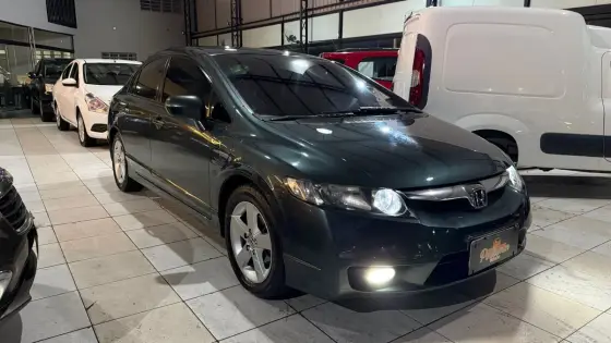 HONDA CIVIC 1.8 LXS 16V FLEX 4P MANUAL