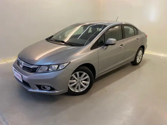 HONDA CIVIC 2.0 LXR 16V FLEX 4P AUTOMÁTICO HONDA CIVIC 2.0 LXR 16V FLEX 4P AUTOMÁTICO