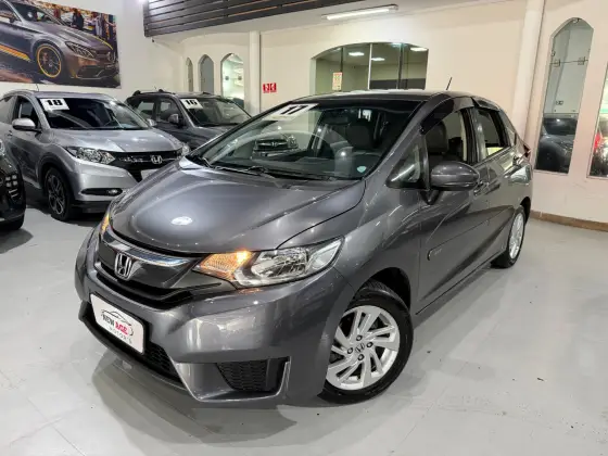 HONDA FIT 1.5 LX 16V FLEX 4P AUTOMÁTICO