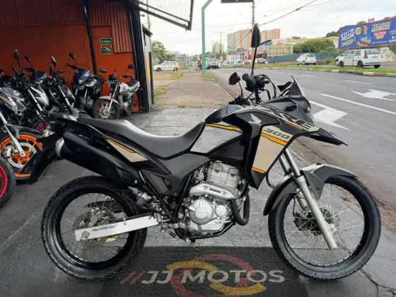 HONDA XRE 300 ADVENTURE HONDA XRE 300 ADVENTURE