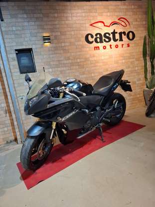 HONDA-CBR 600F-2012
