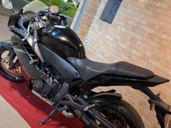 HONDA-CBR 600F HONDA-CBR 600F-2012