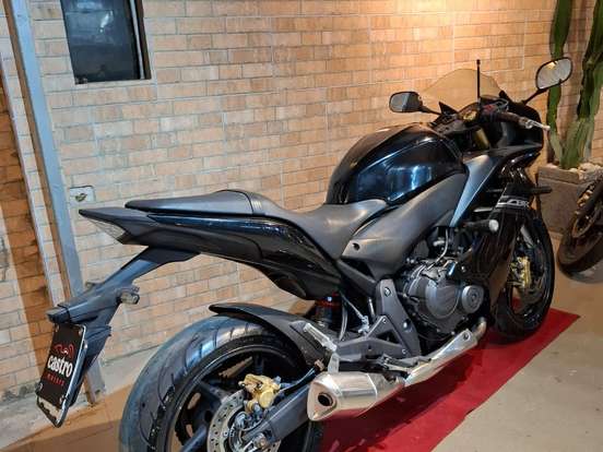 HONDA-CBR 600F HONDA-CBR 600F-2012