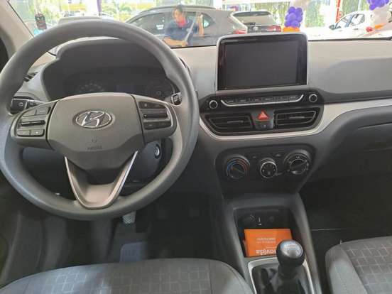 HYUNDAI-HB20S-2024