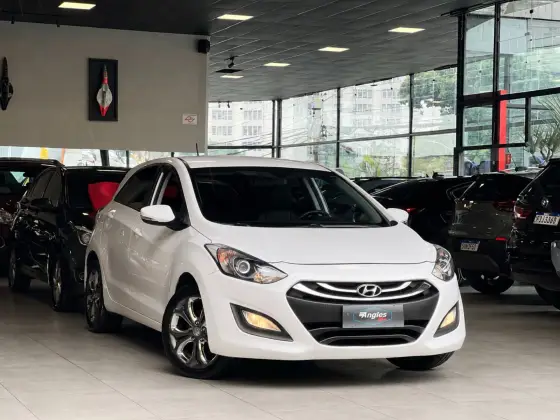 HYUNDAI I30 1.8 MPI 16V GASOLINA 4P AUTOMATICO