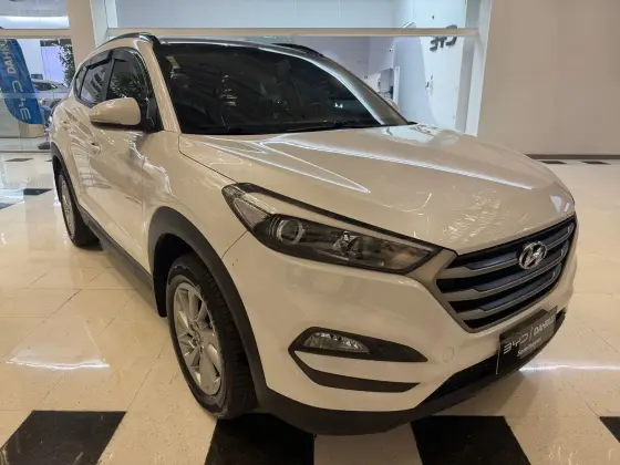 HYUNDAI TUCSON 1.6 16V T-GDI GASOLINA LIMITED ECOSHIFT HYUNDAI TUCSON 1.6 16V T-GDI GASOLINA LIMITED ECOSHIFT