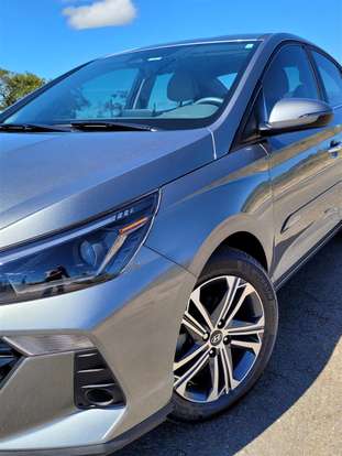HYUNDAI-HB20S-2023