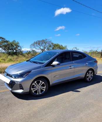 HYUNDAI-HB20S-2023