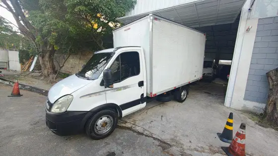 IVECO DAILY 35S14 CHASSI CABINE TURBO INTERCOOLER DIESEL 2P MANUAL