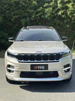 JEEP-COMMANDER-2023