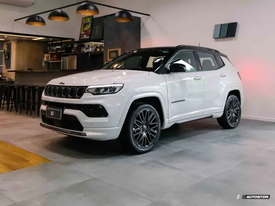 JEEP COMPASS 1.3 T270 TURBO FLEX S AT6 JEEP COMPASS 1.3 T270 TURBO FLEX S AT6