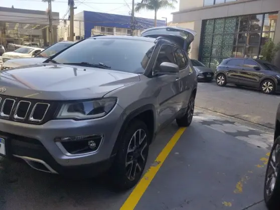 JEEP COMPASS 2.0 16V DIESEL LIMITED 4X4 AUTOMÁTICO JEEP COMPASS 2.0 16V DIESEL LIMITED 4X4 AUTOMÁTICO