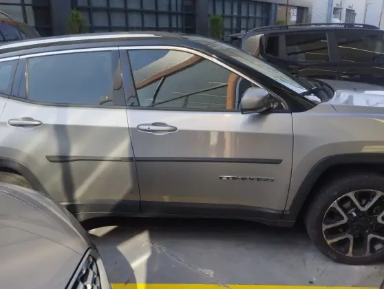 JEEP COMPASS 2.0 16V DIESEL LIMITED 4X4 AUTOMÁTICO JEEP COMPASS 2.0 16V DIESEL LIMITED 4X4 AUTOMÁTICO