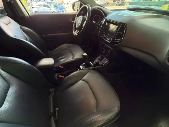 JEEP-COMPASS-2.0 16V DIESEL LIMITED 4X4 AUTOMÁTICO JEEP-COMPASS-2018
