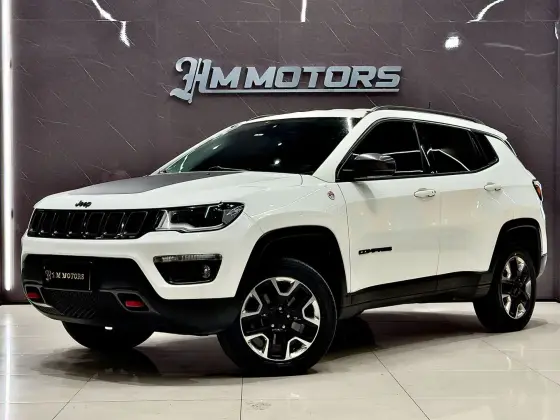 JEEP COMPASS 2.0 16V DIESEL TRAILHAWK 4X4 AUTOMÁTICO JEEP COMPASS 2.0 16V DIESEL TRAILHAWK 4X4 AUTOMÁTICO