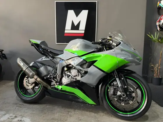 KAWASAKI NINJA ZX-6R 