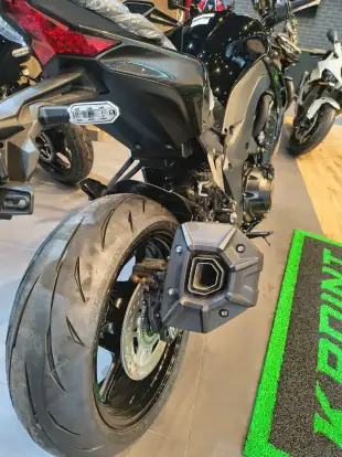 KAWASAKI-Z1100 KAWASAKI-Z1100-2026