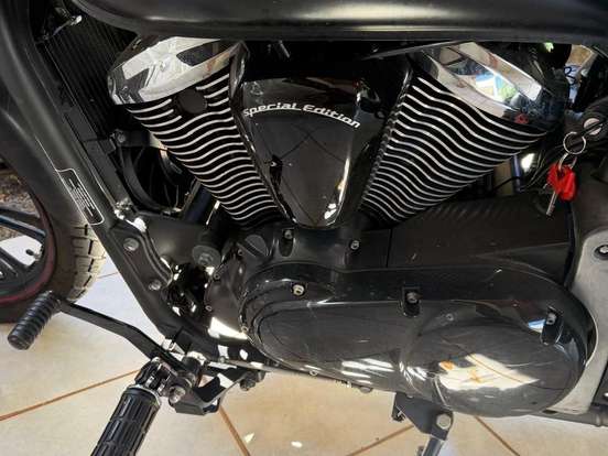 KAWASAKI-VULCAN 900 CUSTOM KAWASAKI-VULCAN 900 CUSTOM-2011