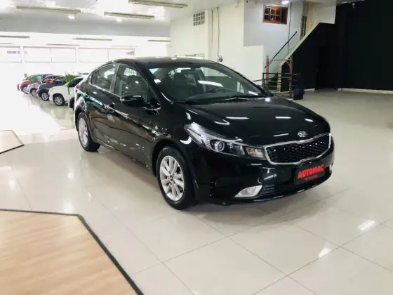 KIA CERATO 1.6 SX 16V FLEX 4P AUTOMÁTICO KIA CERATO 1.6 SX 16V FLEX 4P AUTOMÁTICO