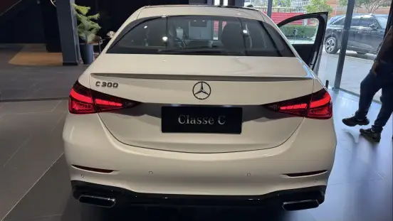 MERCEDES-BENZ-C 300-2026