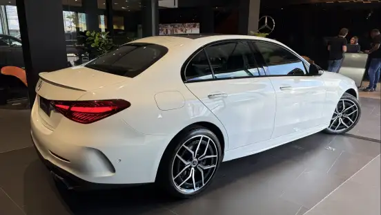 MERCEDES-BENZ-C 300-2026
