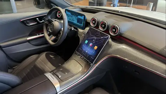 MERCEDES-BENZ-C 300-2026