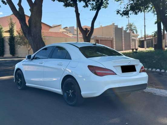 MERCEDES-BENZ-CLA 180-1.6 CGI GASOLINA 7G-DCT MERCEDES-BENZ-CLA 180-2018